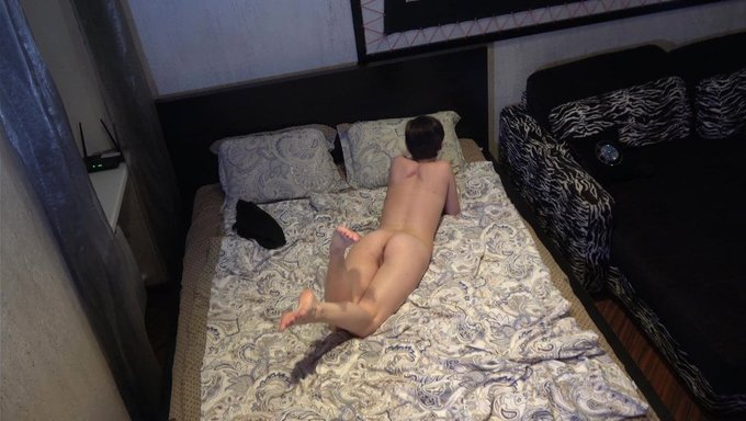 La Séance De Chambre Chaude D'Anna Capturée Par Une Caméra Cachée