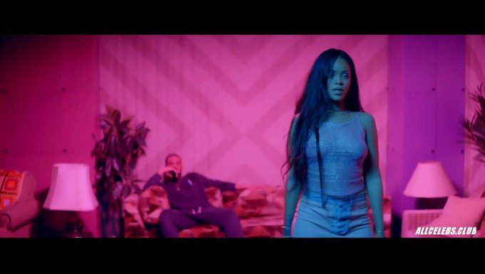 Les Courbes Séduisantes De Rihanna Dans Une Vidéo De Travail