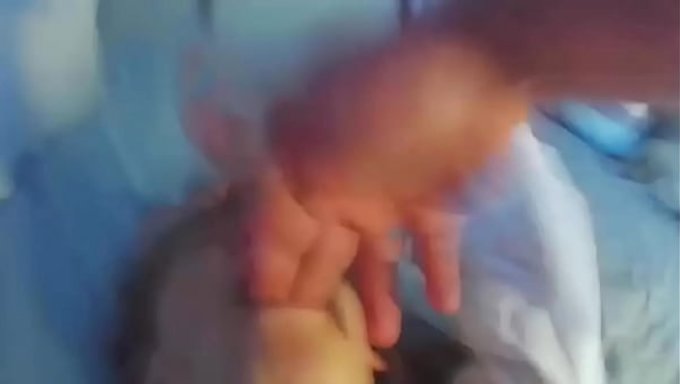 Des Potes Se Sont Relayés Pour La Baiser, Une Vraie Scène Taboue.