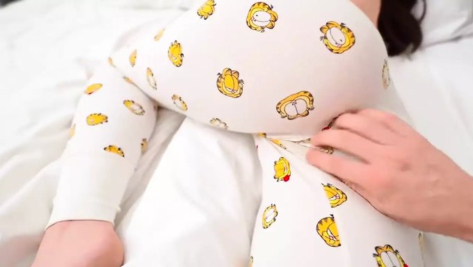 Beau-Père Mature Reçoit Une Éjaculation De Sa Belle-Fille Sexy