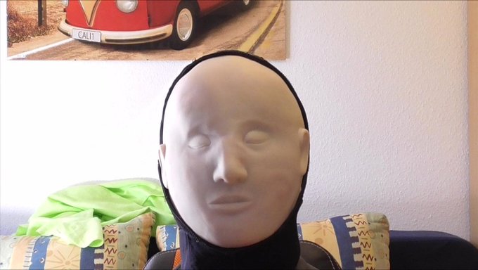 Découvrez La Sensualité Du Blanc Avec Le Masque De Weiss