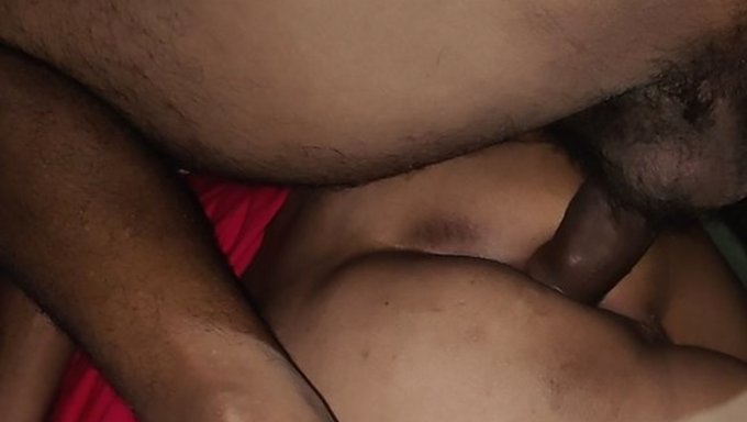 Première Fois Baise Anale Pour Une Jeune Indienne