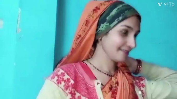 Une Indienne Mature Avec Un Gros Cul Se Fait Baiser Par Son Jeune Partenaire Dans Une Vidéo De Baise Chaude