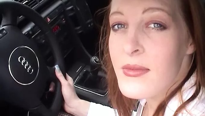 Visage Baisé Et Cul Baisé Par Une Chaude Hollandaise