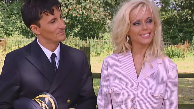 Kelly Trump Dans Un Classique Allemand Incroyable, Jeannie.