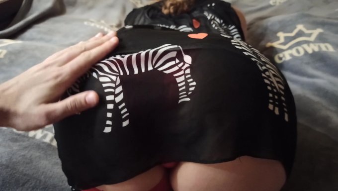 Les Plus Gros Seins Et Les Gros Culs - La Chatte Pov D'Une Milf